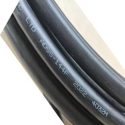 空中ADSS G652D G657A1 G657A2 144 コア シングルモード アラミド糸100m200mスパン付き屋外光ファイバーケーブル