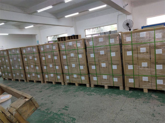 G657A2自己支持の2 4中心FTTHの繊維光学のドロップ・ケーブル