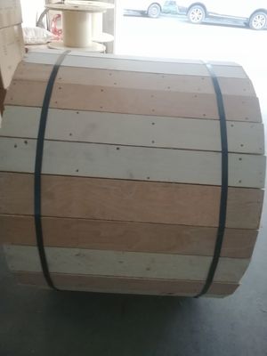 屋外の12中心24の中心100m ADSSの光ファイバケーブル